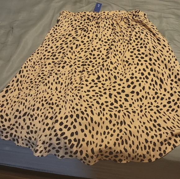 cheetah print mid length flowy skirt, tan and black, form khols. - Picture 4 of 9